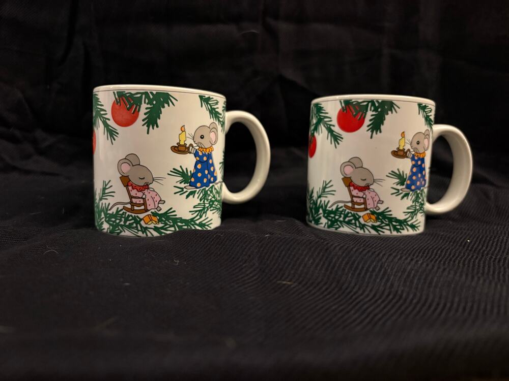 Vintage Jebba Christmas Mouse & Tree 2 Mugs Made in Japan Cottagecore Nostalgic